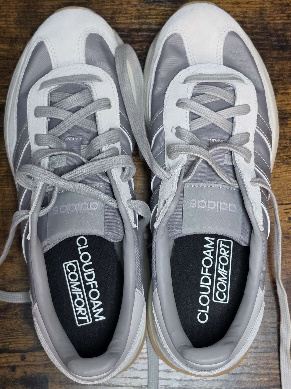 adidas Run 70's 2.0 In Grey And Silver - Picture 2 of 12